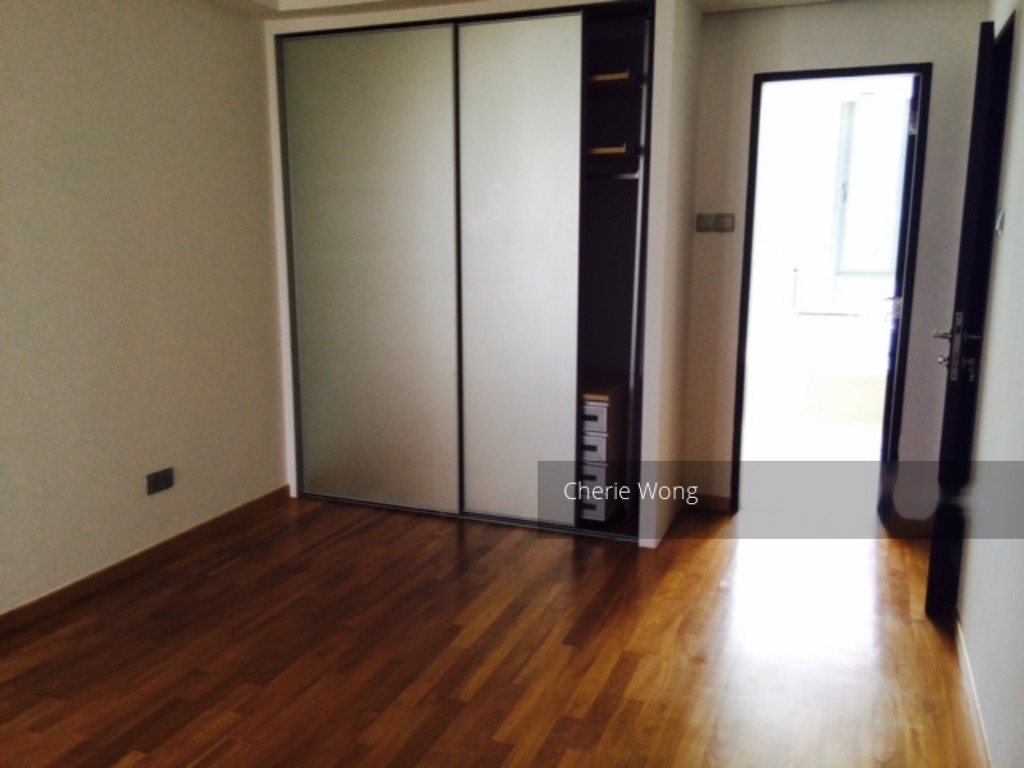 Urbana (D9), Condominium #209257531